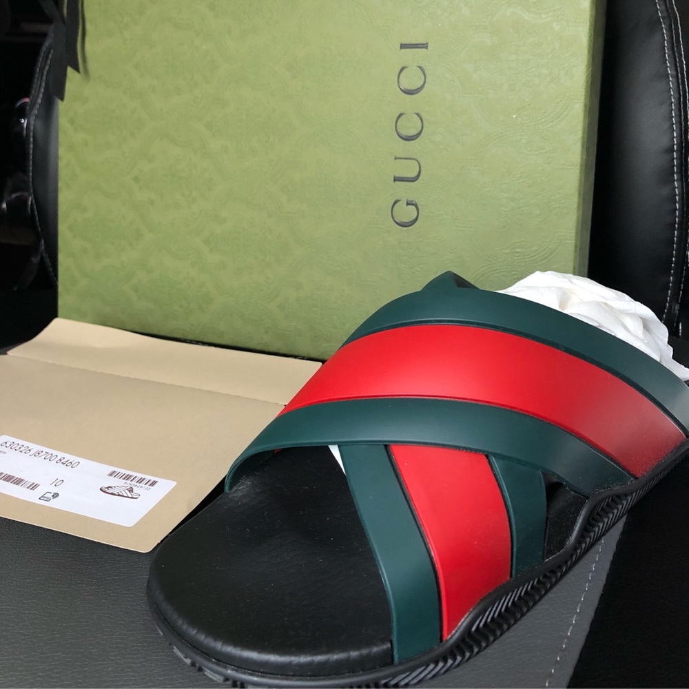 Brand New Gucci slides